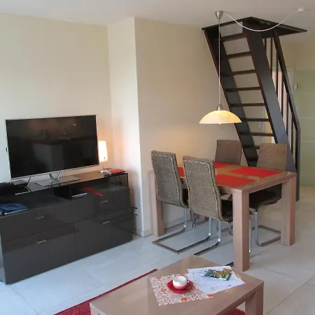 Penthouse Meerblick Διαμέρισμα *